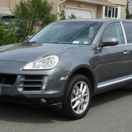 Bơm nước Porsche Cayenne GTS  - 94810603301