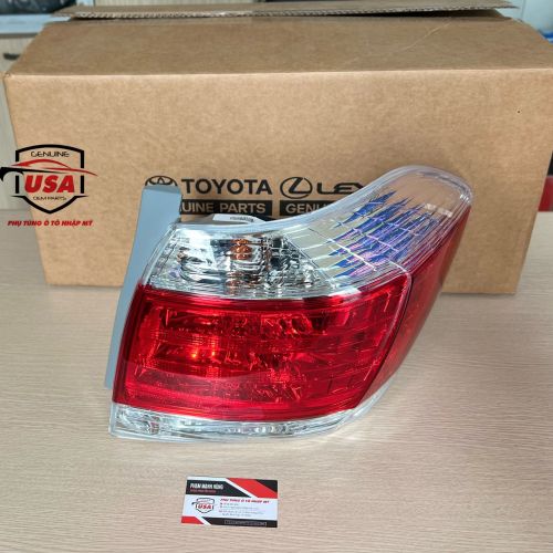 Đèn hậu sau Toyota Highlander - 81550-0E070 