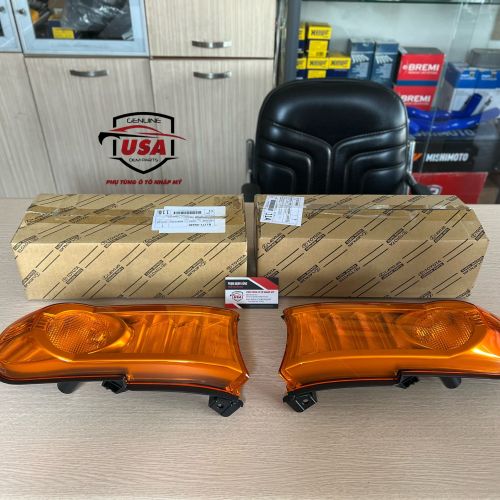 Đèn xi nhan Toyota FJ Cursier  81131 - 35460  , 81171-35440  